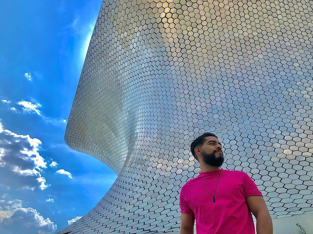 Post 8 by José Rros on Instagram (carousel)