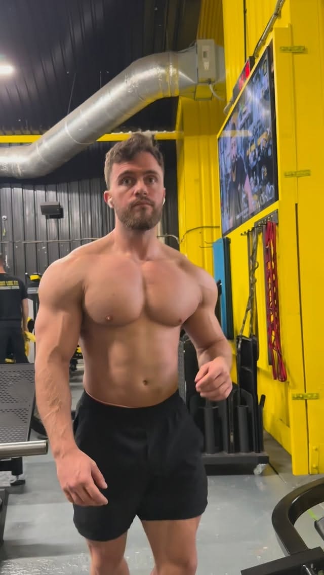 Post 6 by Dan Lawless on Instagram (video)