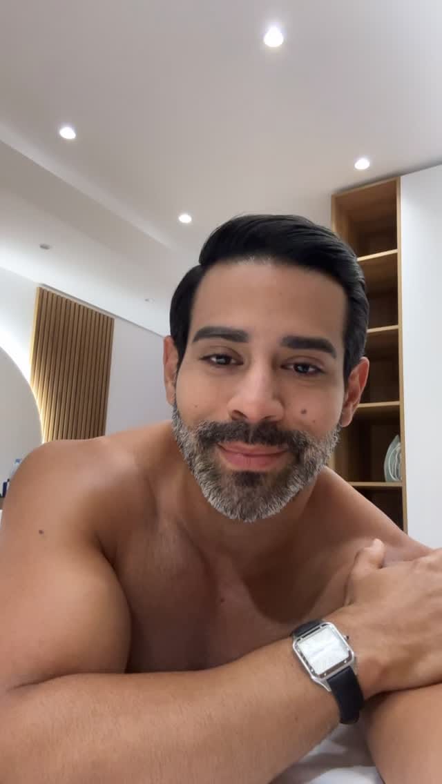 Post 9 by D.O. on Instagram (video)