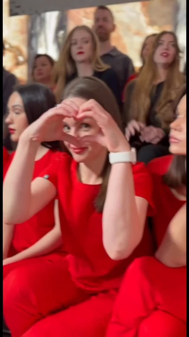 Post 8 by Медичний одяг "САНА" on Instagram (video)