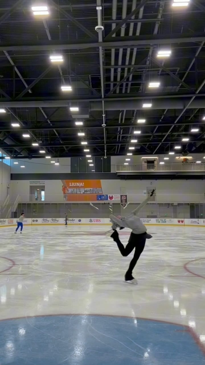 Post 6 by Francesca Zazza on Instagram (video)