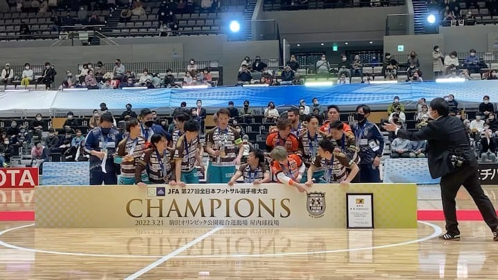 Post 10 by 赤坂隆史 サッカー×フットサル指導者 on Instagram (carousel)