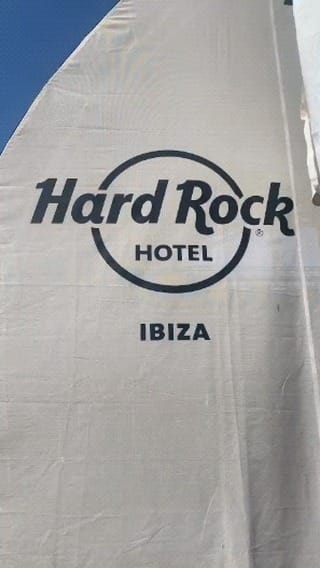 Post 7 by Ibiza beauty on Instagram (video)