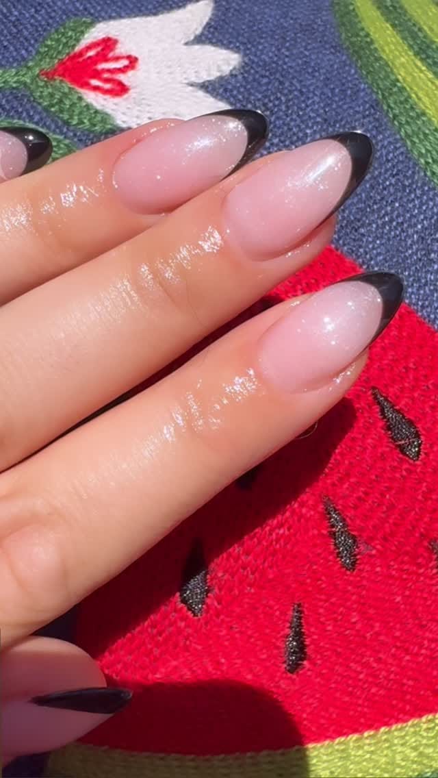 Post 2 by RICHGIRL P♡♡RGIRL NAILS | Toronto, ON on Instagram (video)