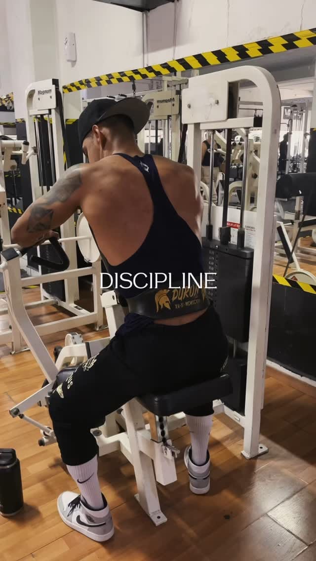 Post 5 by Jesús Adrián Durón on Instagram (video)