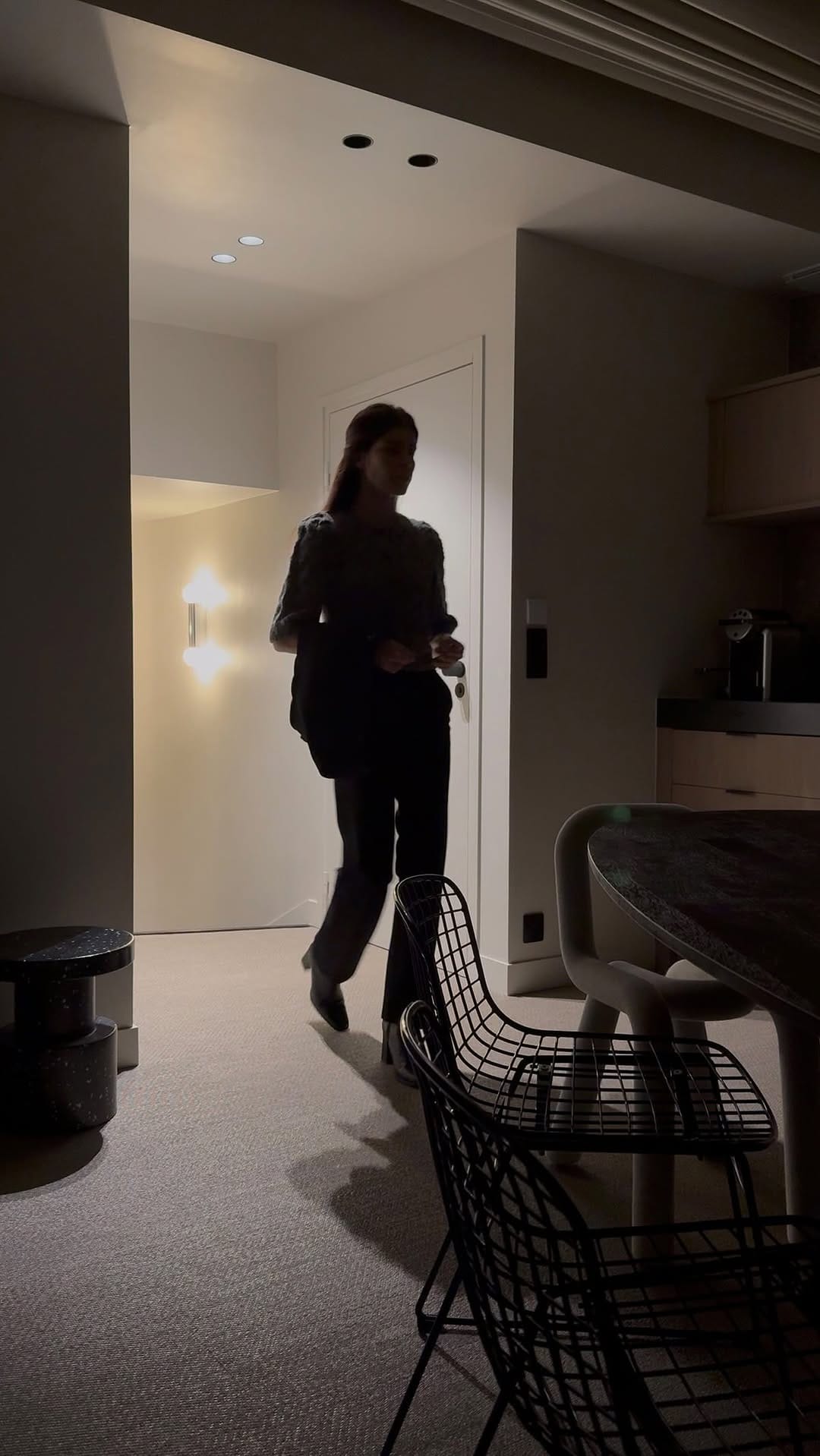 Post 6 by Ｊessica Ｌeite on Instagram (video)