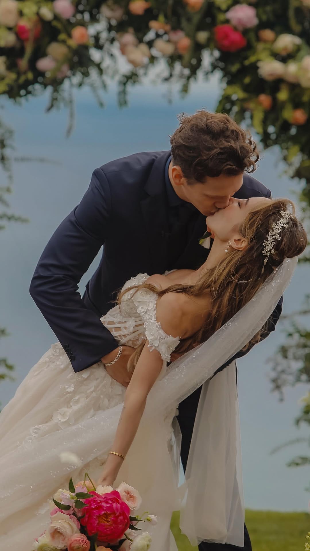 Post 8 by Herbert Biste on Instagram (video)