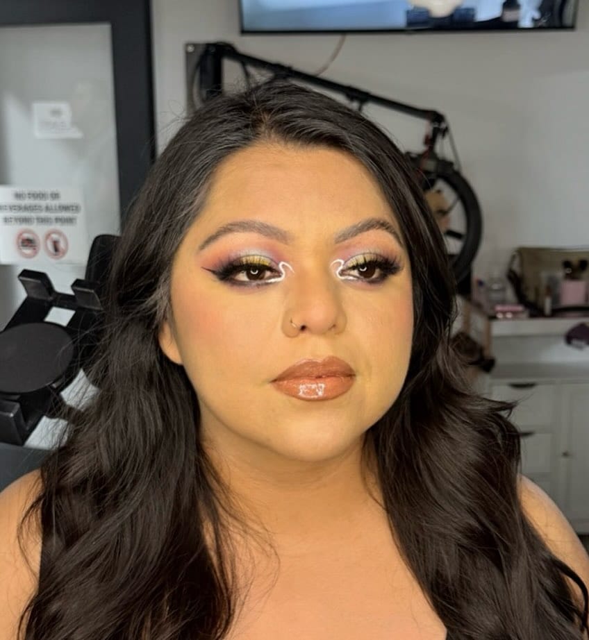 Post 7 by Pablo Ruiz Makeup Artist on Instagram (carousel)