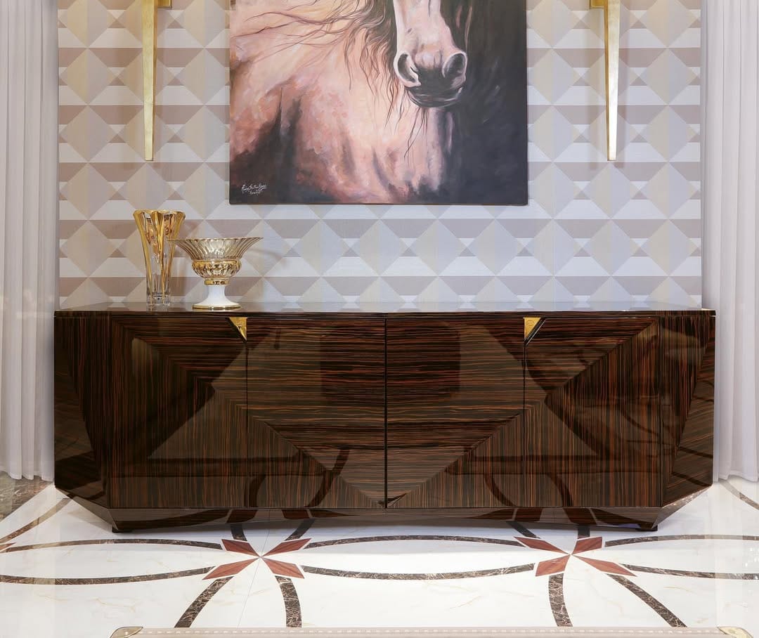 Post 4 by Formenti Divani - Dubai on Instagram (carousel)