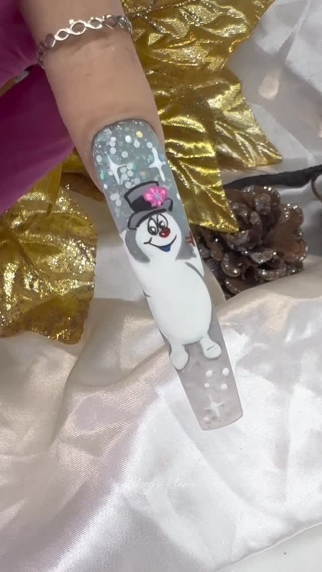 Post 5 by Kelsey’s Klaws Nail Artist on Instagram (video)