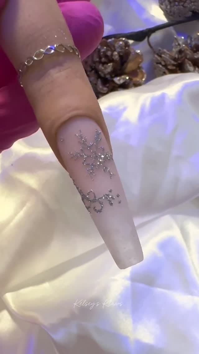 Post 6 by Kelsey’s Klaws Nail Artist on Instagram (video)