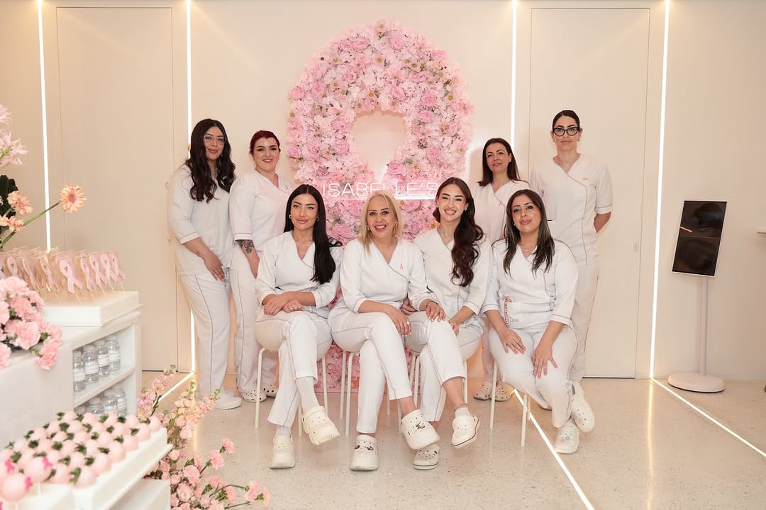 Post 10 by Isabelle’s Permanent Make-up on Instagram (carousel)