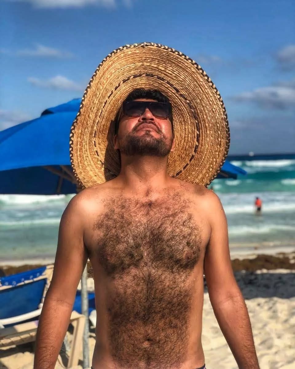 Post 8 by david galvan on Instagram (image)