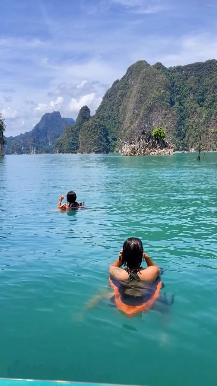 Post 6 by ᴊᴇɴɴɪꜰᴇʀ ᴊᴏɴᴇꜱ on Instagram (video)