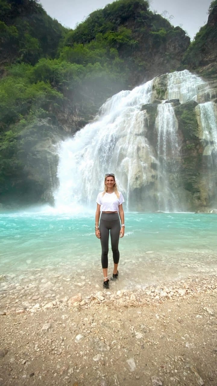 Post 10 by THE GLOBER FAMILY on Instagram (video)