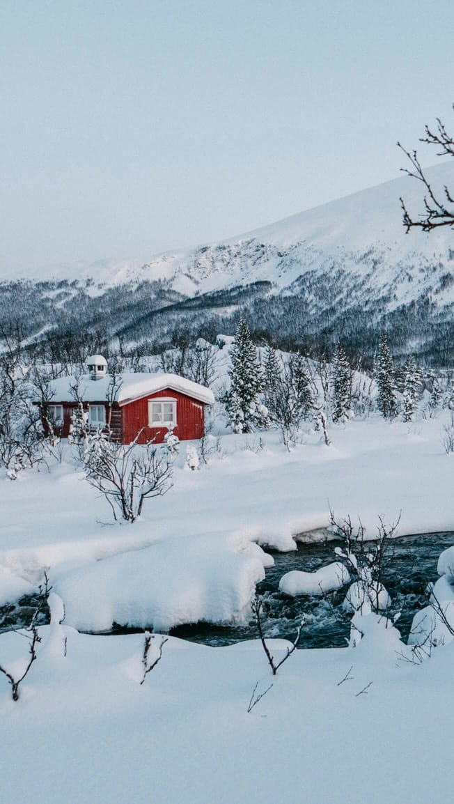 Post 2 by Michala Rusaňuková | photographer & lecturer on Instagram (video)