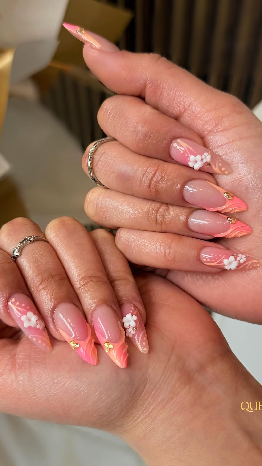 Post 5 by QUEEN NAILS - Toronto Best Nail Salon on Instagram (video)
