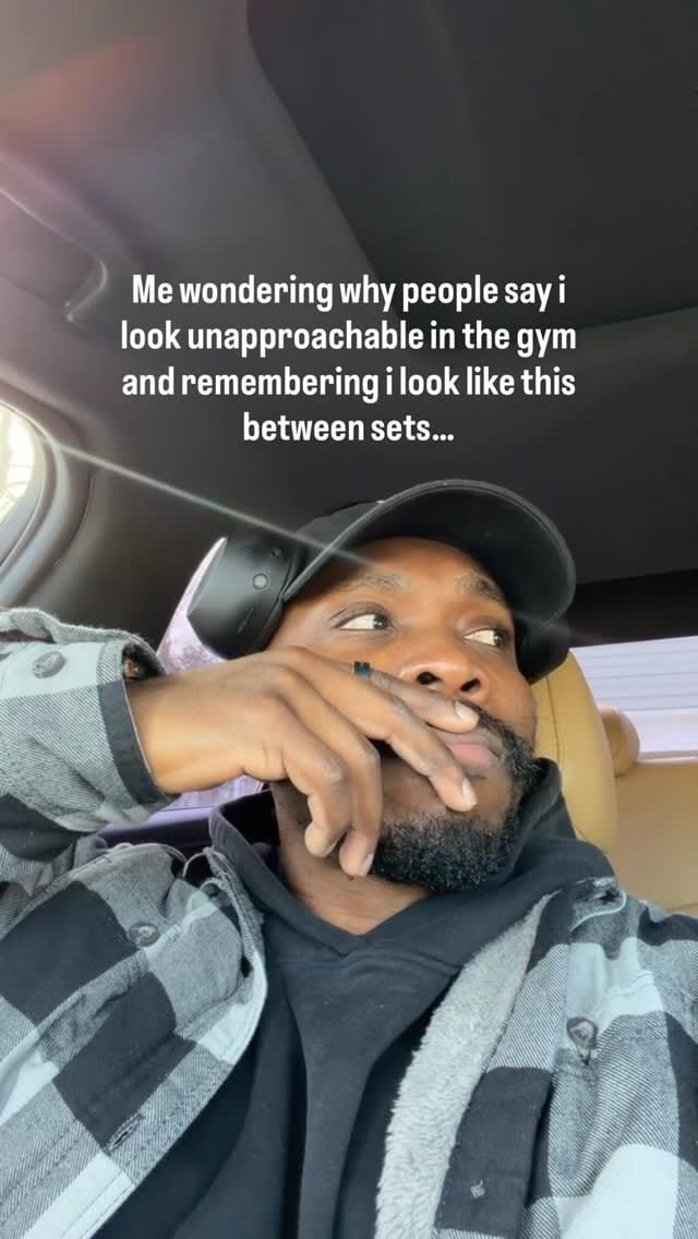 Post 3 by Ayo on Instagram (video)