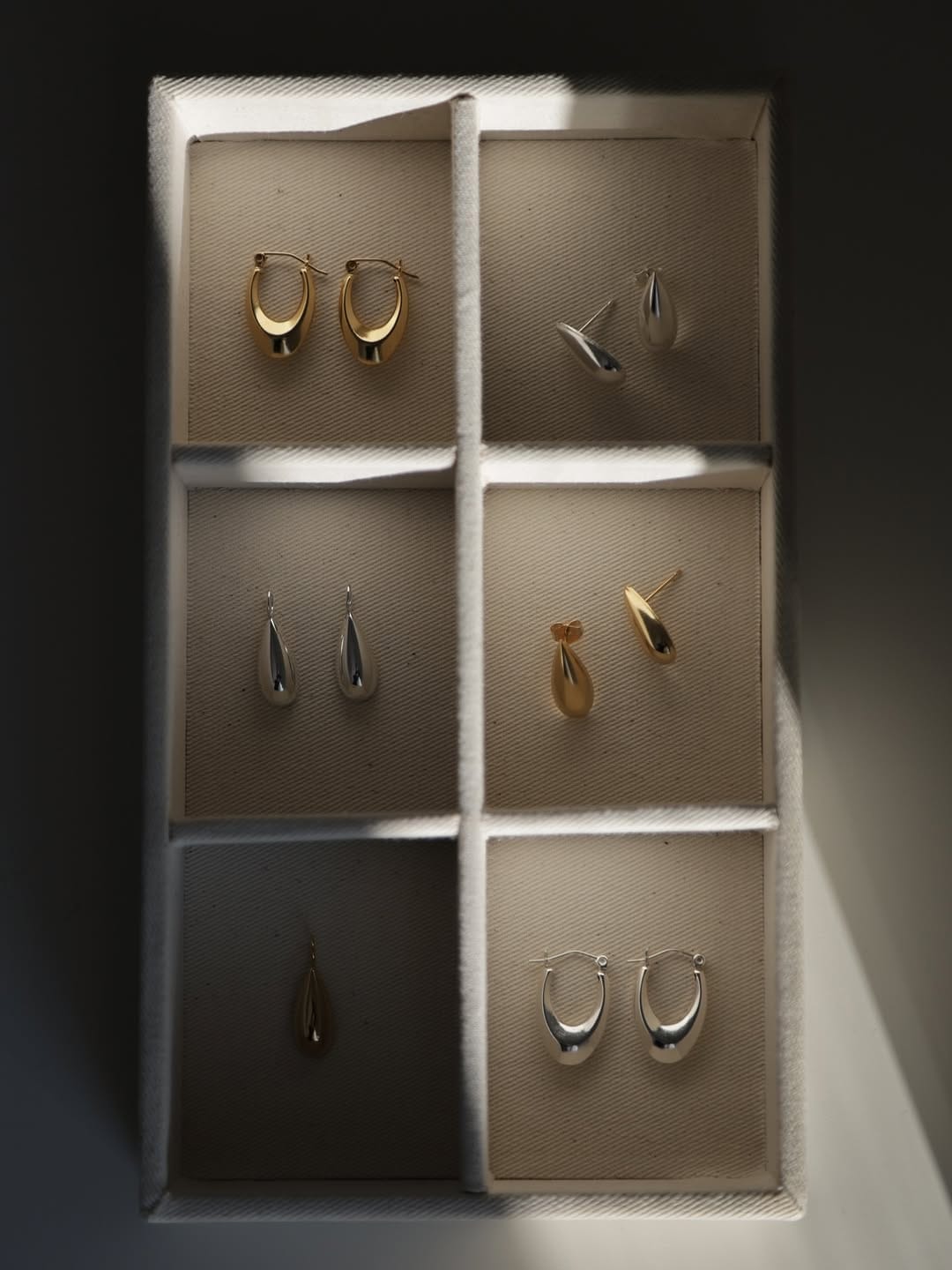 Post 1 by Lisbeth Jewelry on Instagram (image)