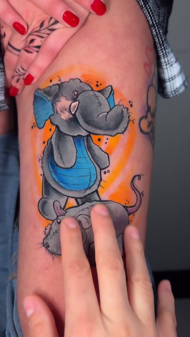 Post 8 by Zirtriz | tatuadora de los RAGS on Instagram (video)