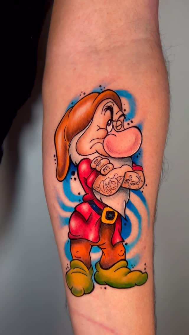 Post 6 by Zirtriz | tatuadora de los RAGS on Instagram (video)