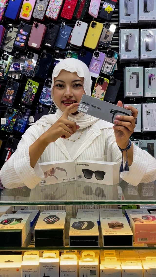Post 6 by |Toshkent | Mobil va kompyuter aksessuarlari on Instagram (video)