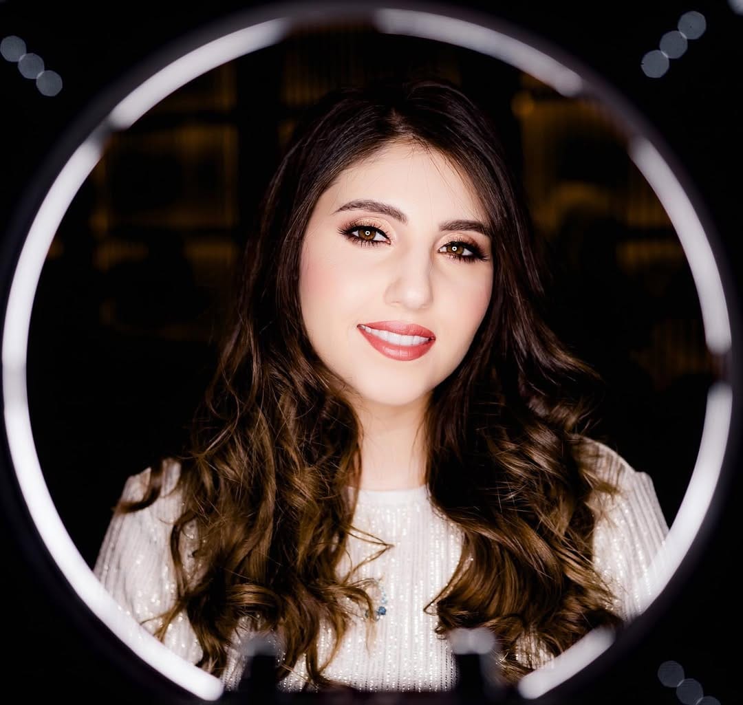 Post 8 by Makeup Artist In Dubai on Instagram (carousel)