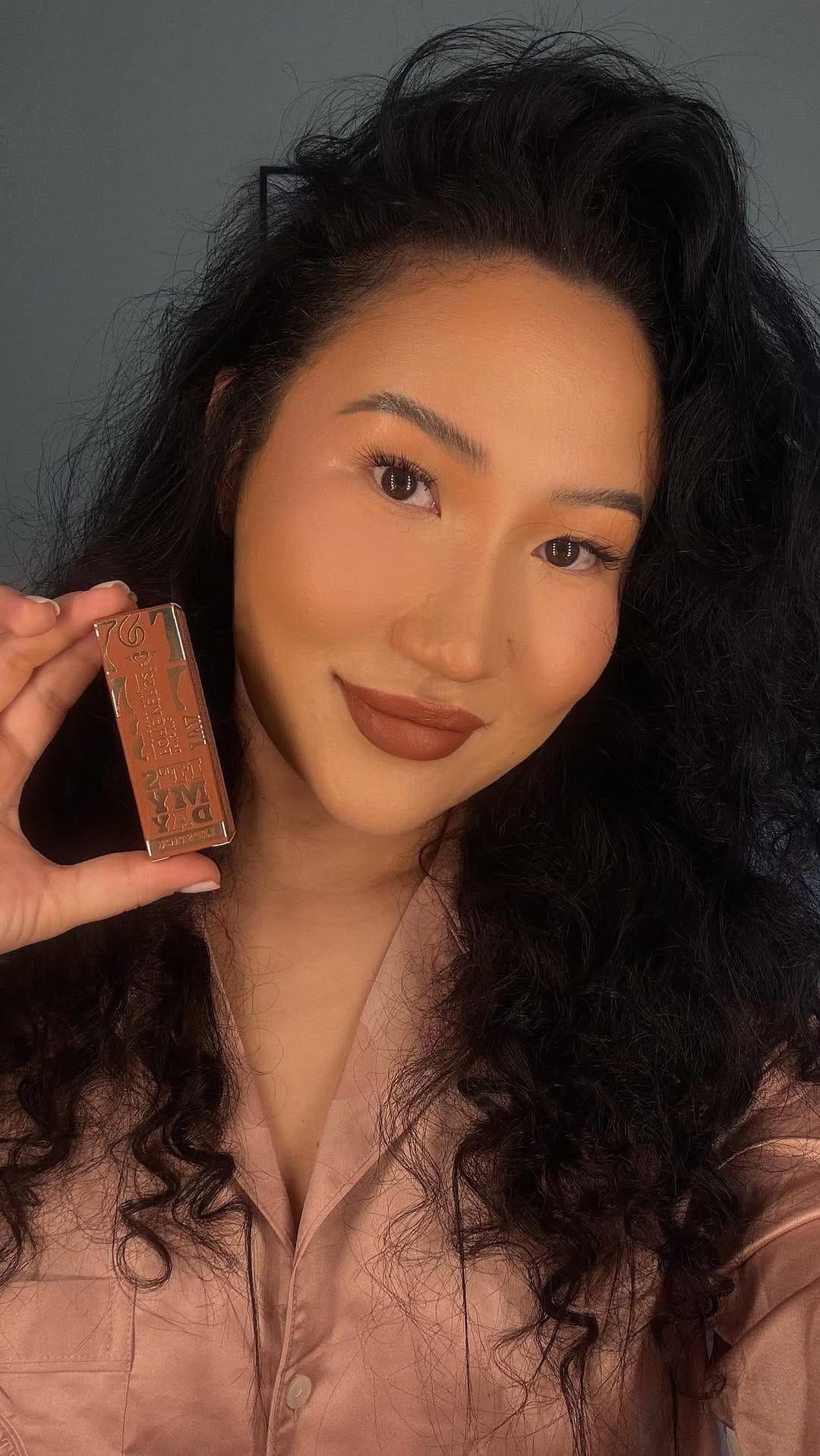 Post 4 by Makeup Artist In Dubai on Instagram (video)