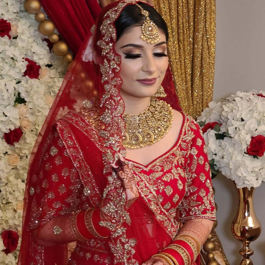 Post 7 by Doll Me Up Bridal on Instagram (image)