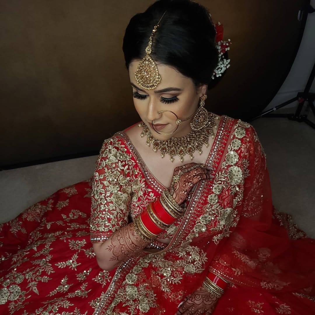 Post 10 by Doll Me Up Bridal on Instagram (image)