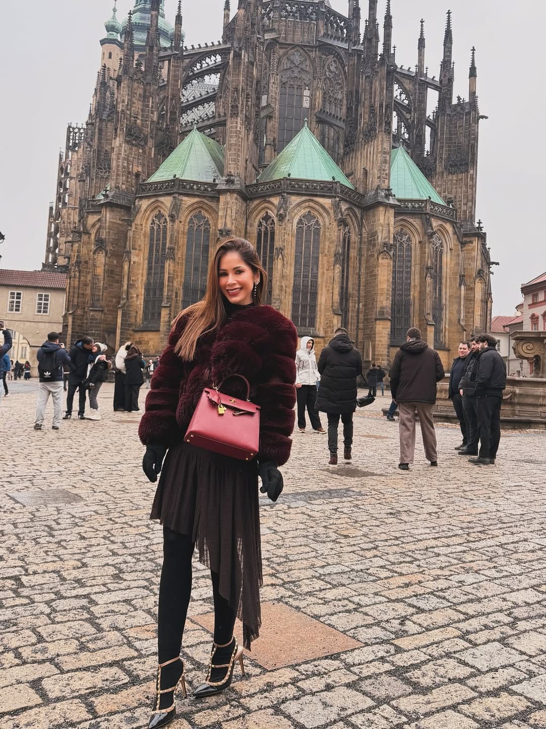 Post 1 by 🇧🇷🇺🇸🇪🇸 Dra. Heide Bitu on Instagram (image)