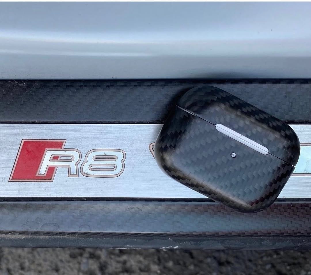 Post 3 by Luxus Carbon - Exclusiveline on Instagram (image)