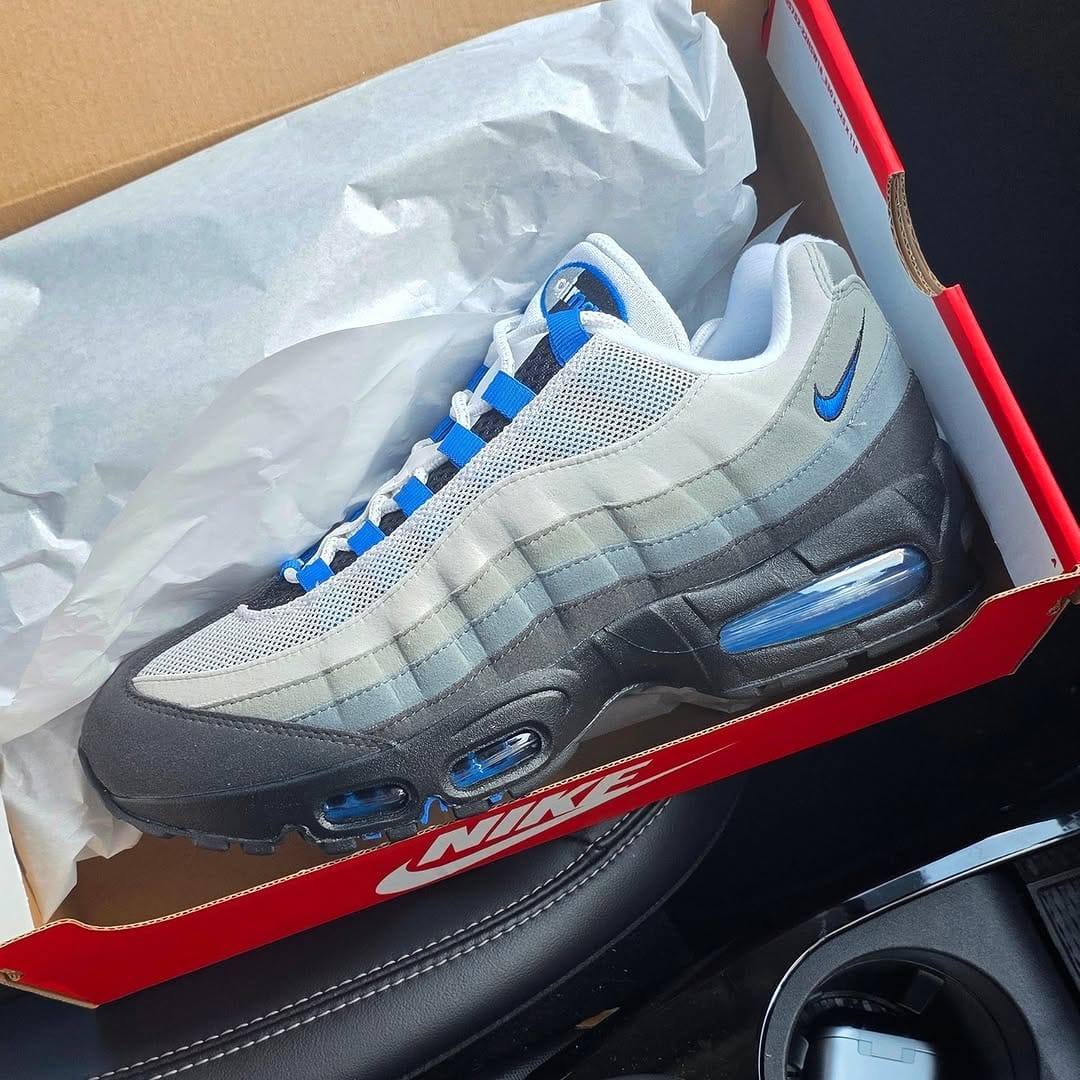 Post 9 by Sneaker Supplier on Instagram (image)