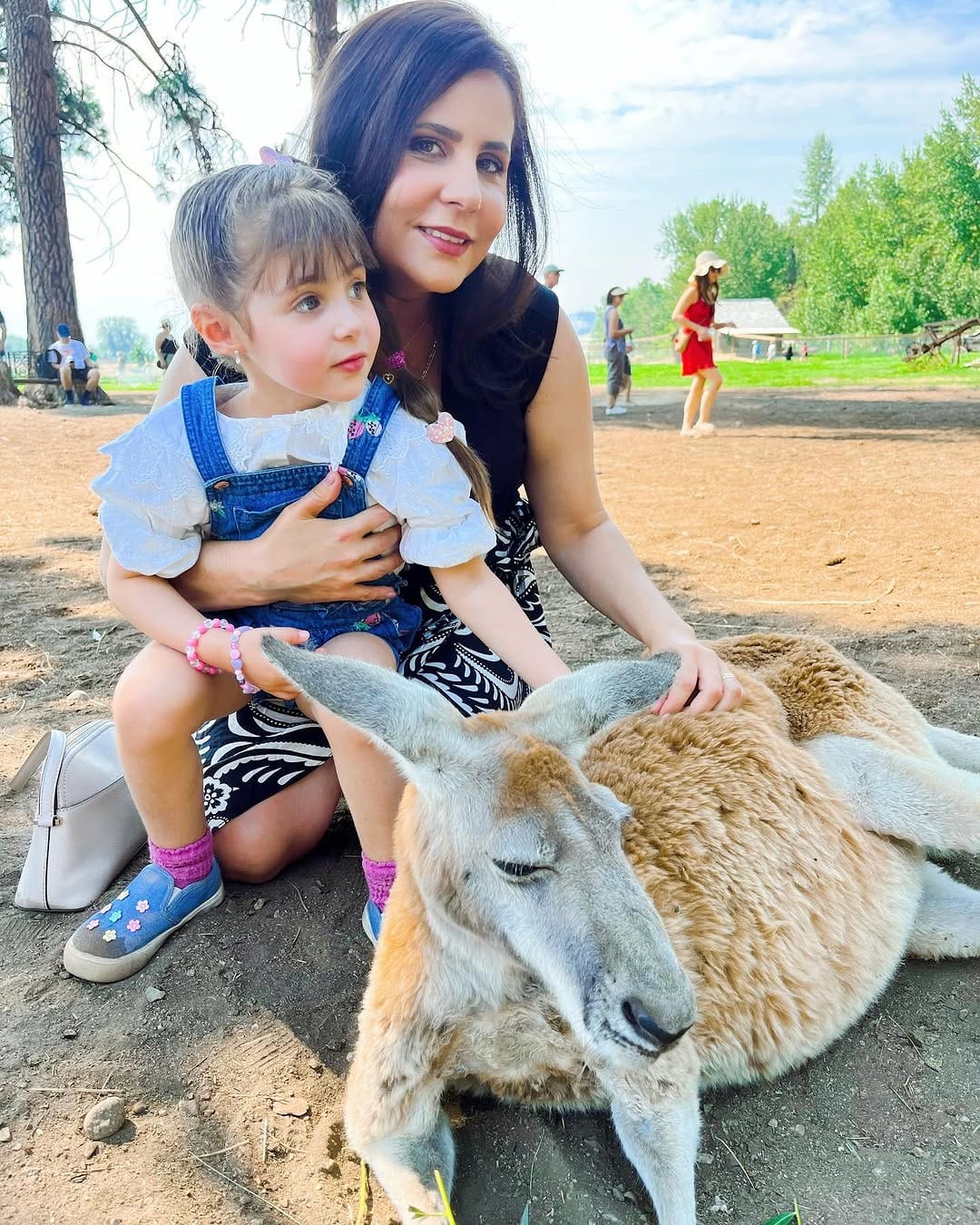 Post 9 by Anyelle Ramos on Instagram (carousel)