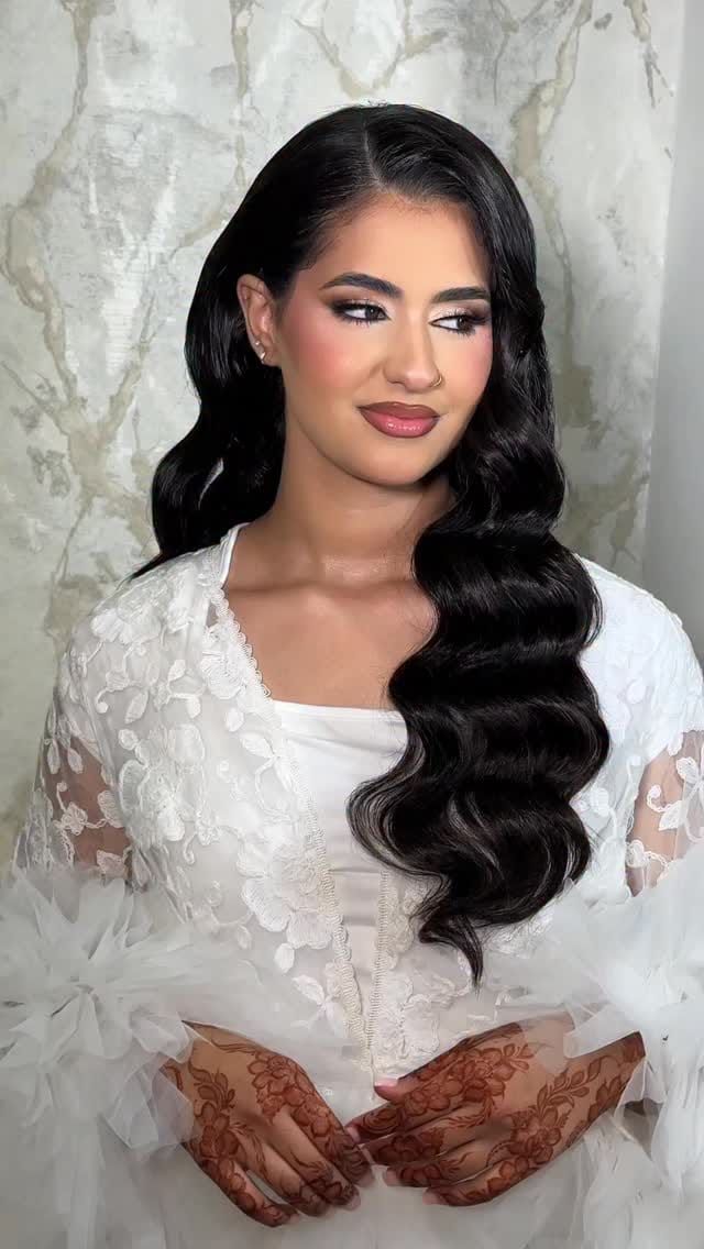 Post 2 by Hairstylist on Instagram (video)