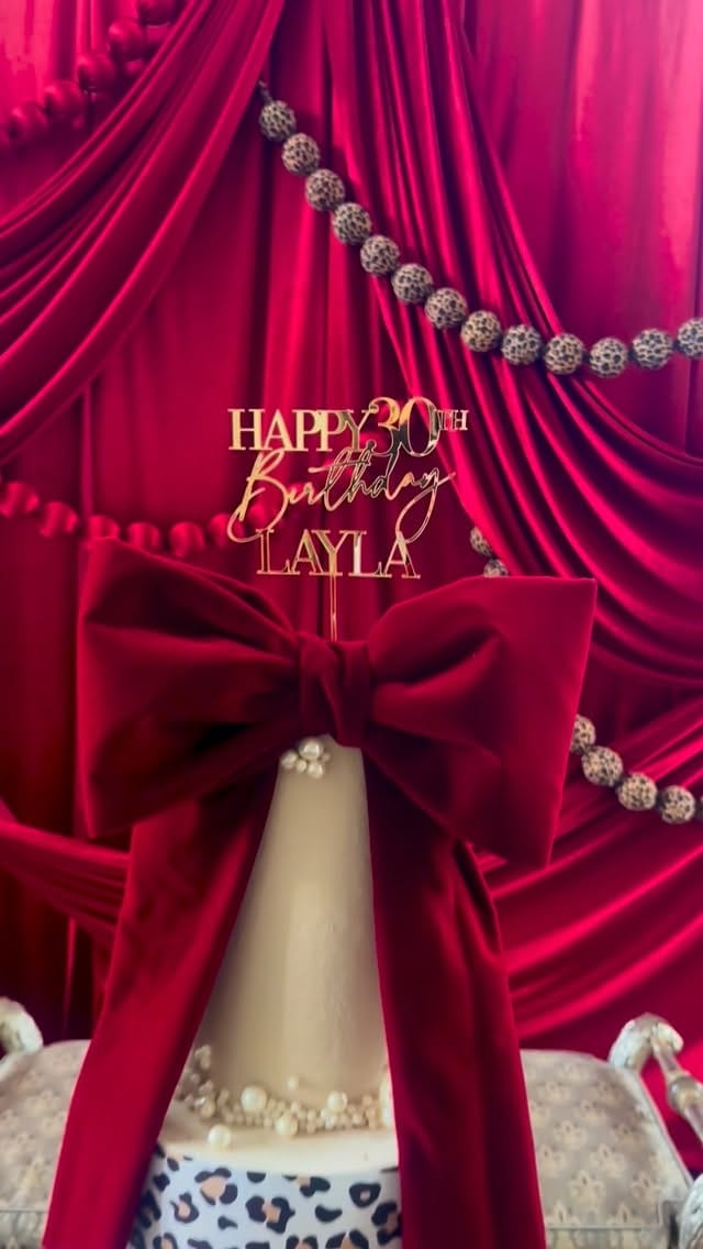 Post 6 by Custom Balloon Event Stylist🎈 on Instagram (video)