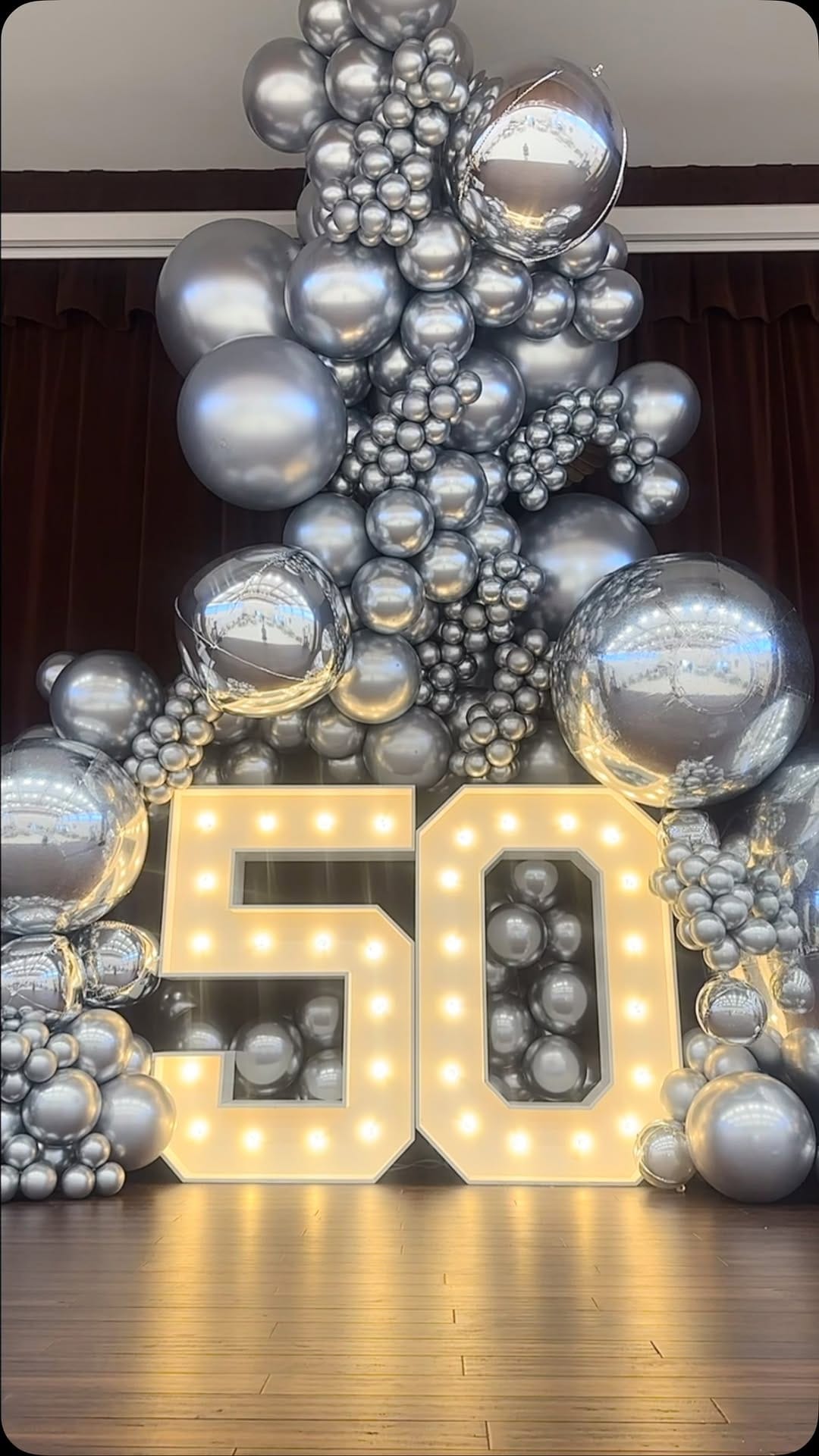 Post 9 by Custom Balloon Event Stylist🎈 on Instagram (video)