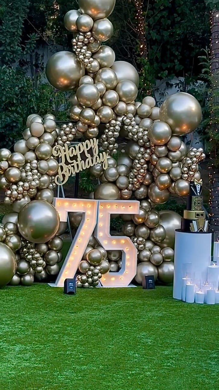 Post 8 by Custom Balloon Event Stylist🎈 on Instagram (video)