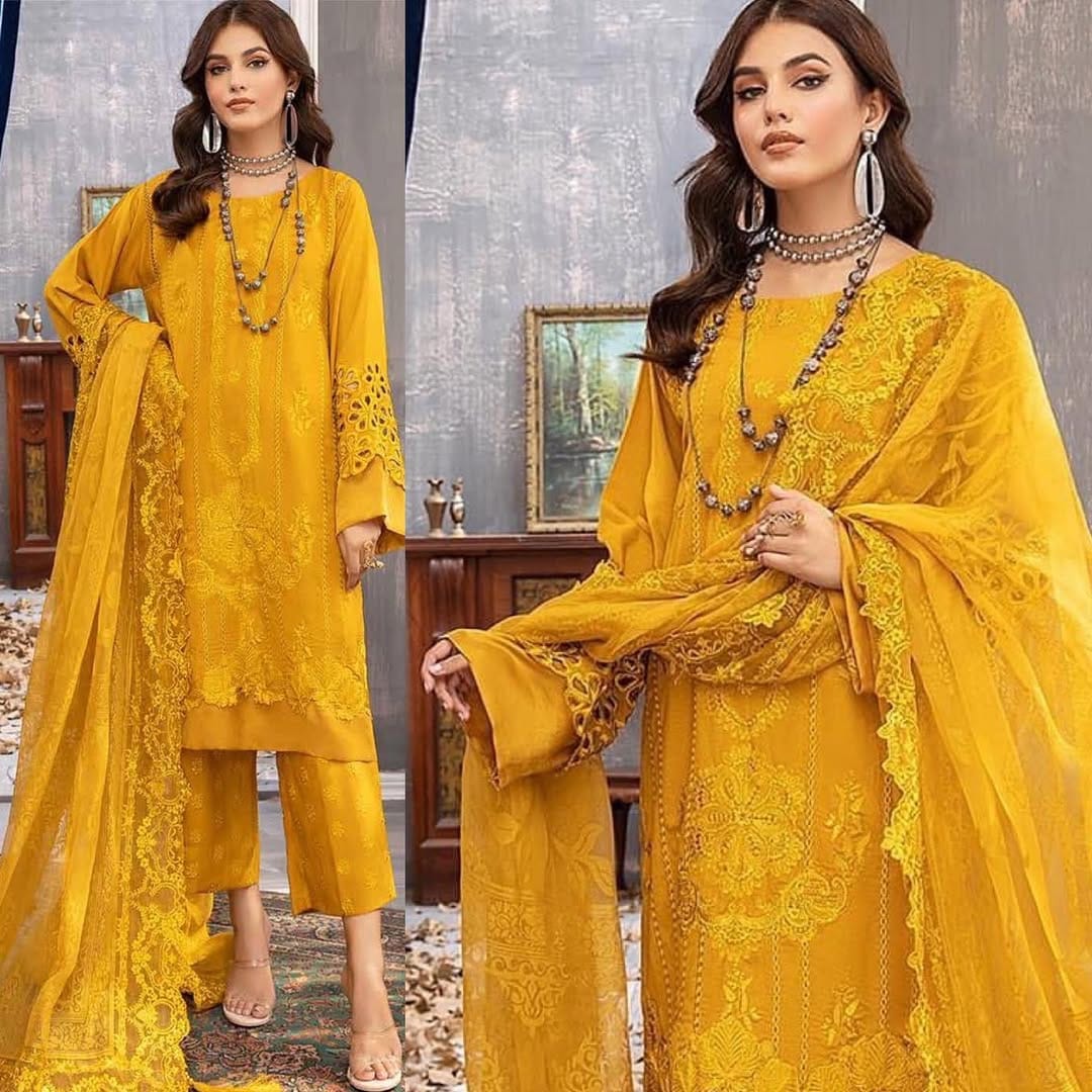 Post 9 by Hareem Fashions on Instagram (carousel)