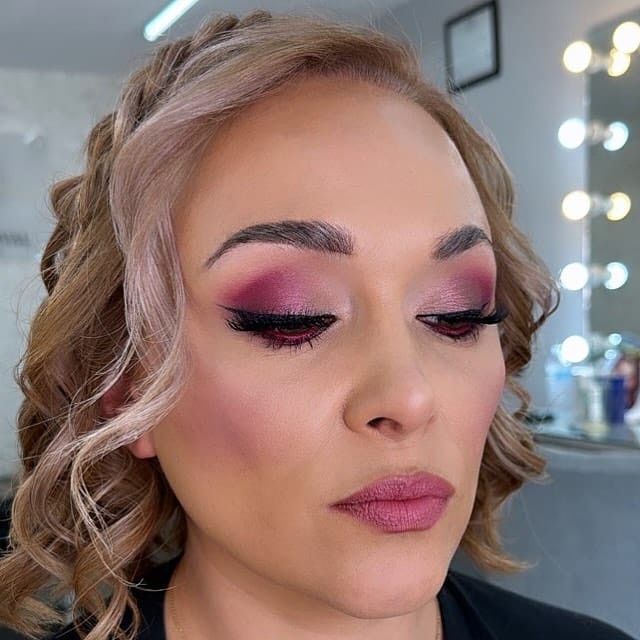 Post 8 by Karla Sandoval on Instagram (image)