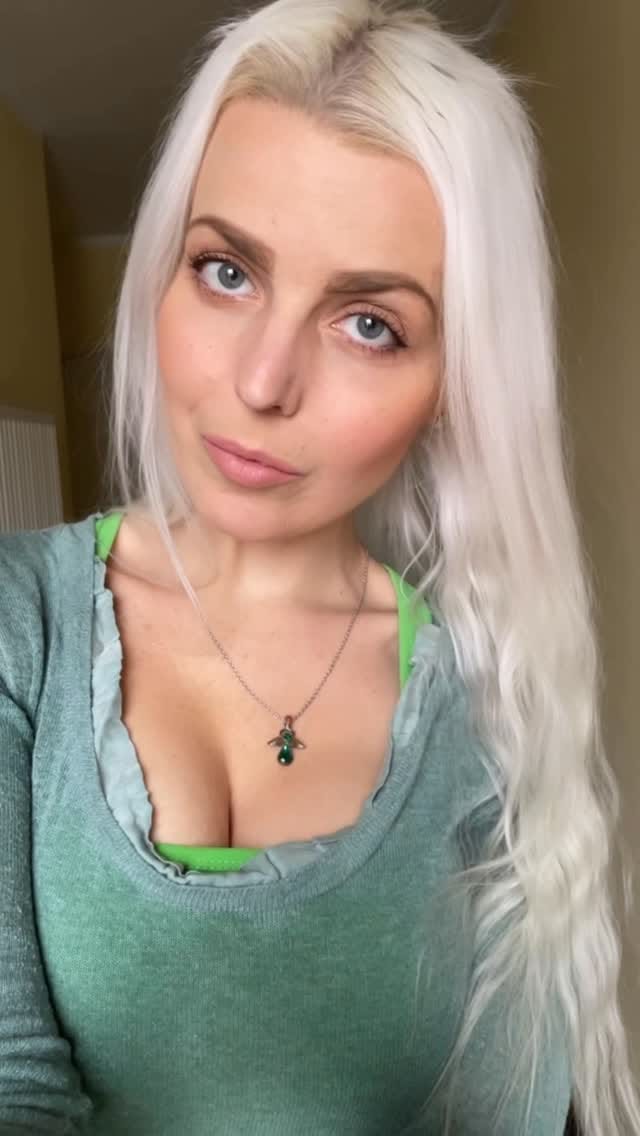 Post 4 by Elsa❄️ - Aleksandra Cichocka on Instagram (video)