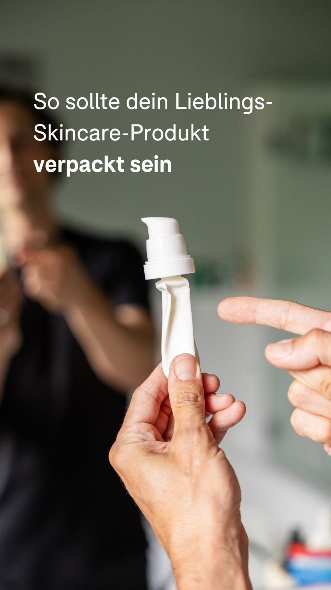 Post 3 by Natürliche Anti-Aging Hautpflege on Instagram (video)