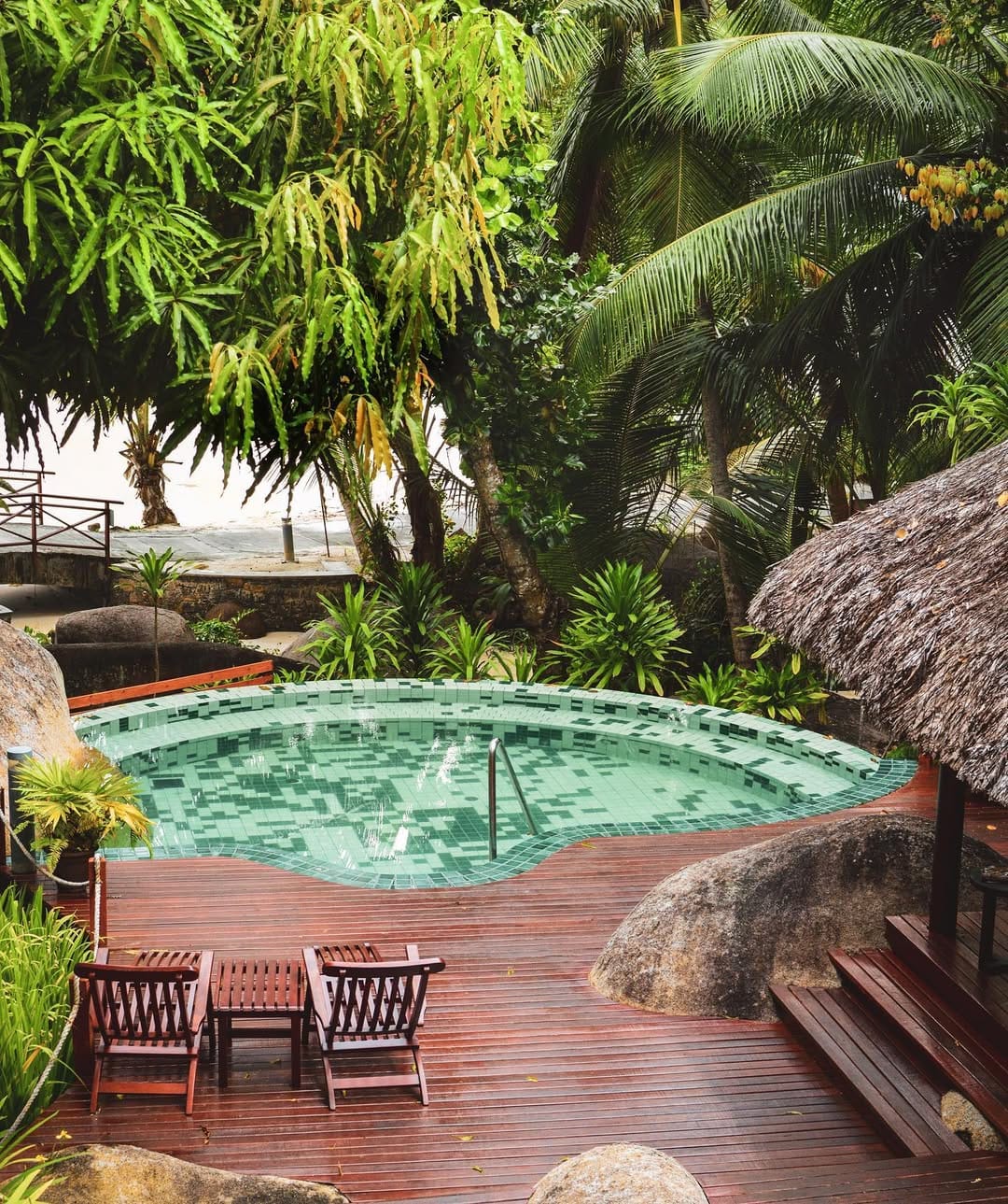 Post 6 by R Y A N ⚡️ Travel & Lifestyle on Instagram (image)