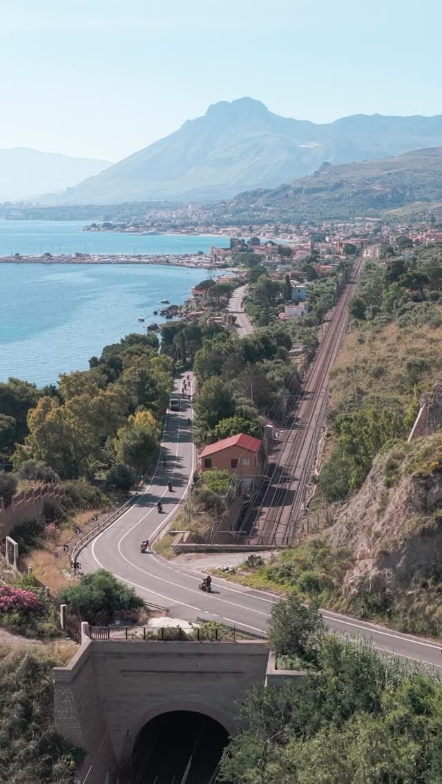 Post 6 by Juan Francisco Castaño on Instagram (video)