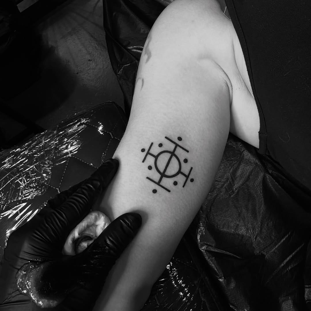 Post 1 by Alice Ink Egypt ® on Instagram (image)