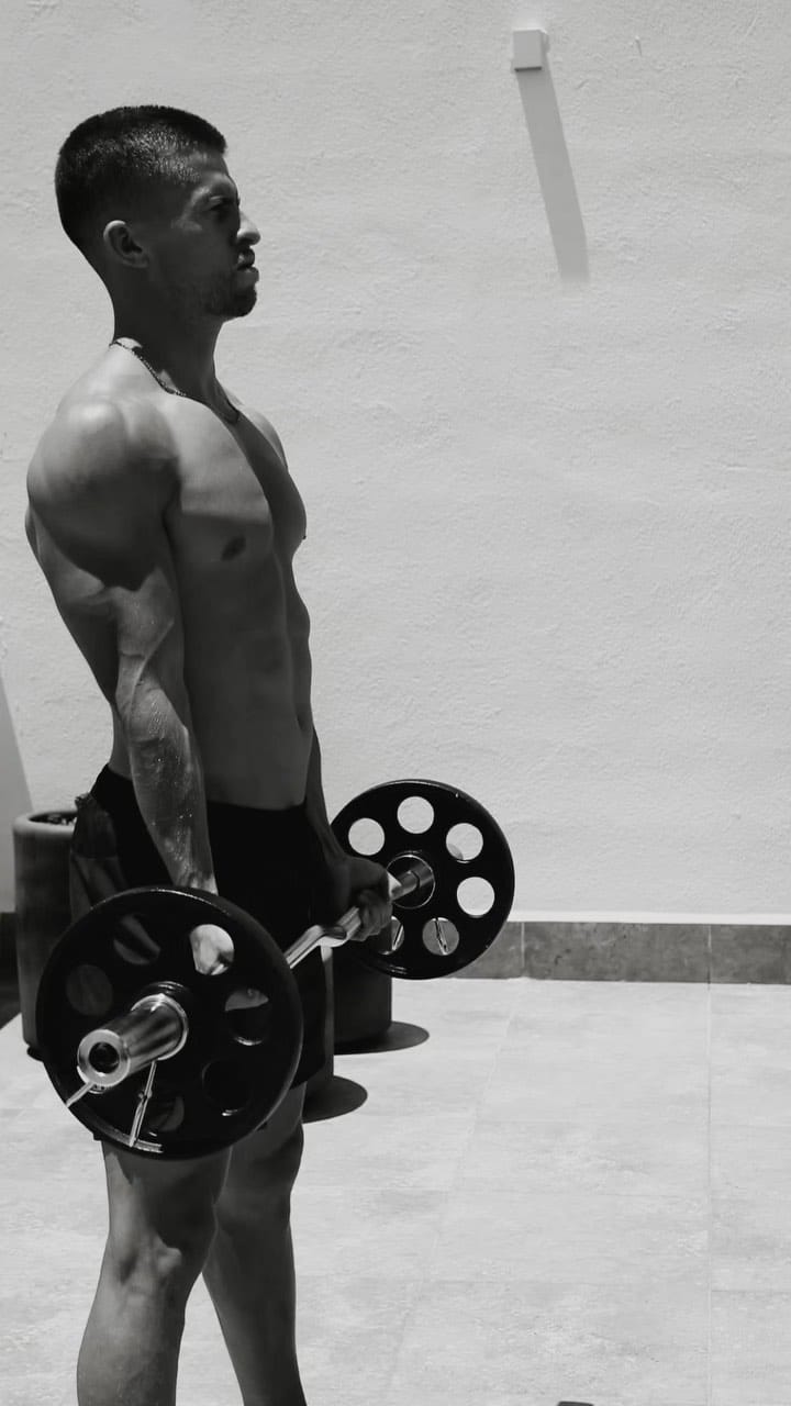 Post 8 by Soluciones Fit León on Instagram (video)