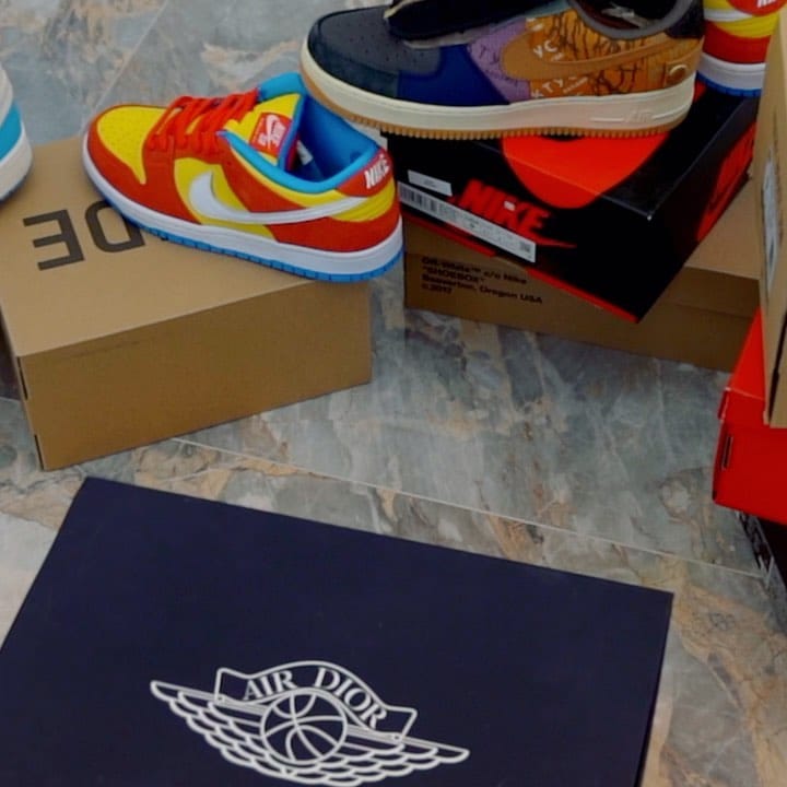 Post 10 by Snkr Bubble on Instagram (video)