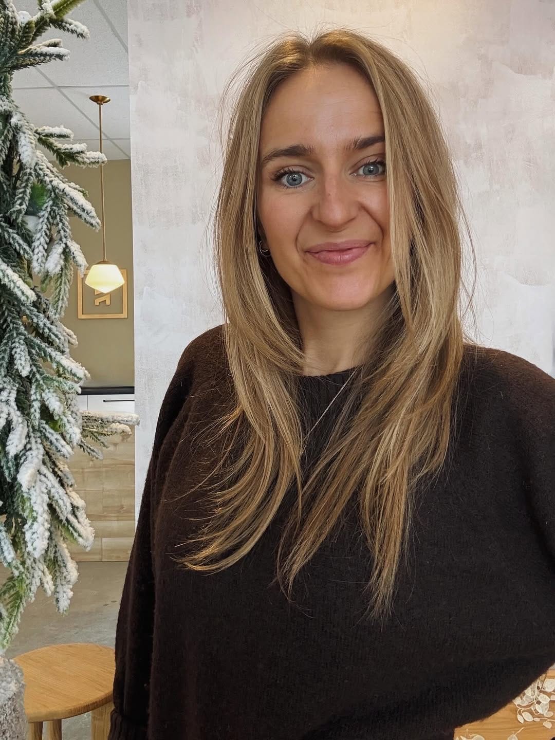 Post 3 by Haus Mode Maison on Instagram (image)
