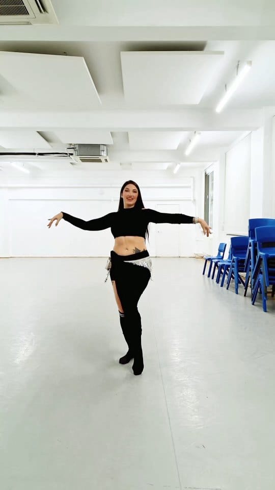 Post 6 by Sarasvati dance on Instagram (video)