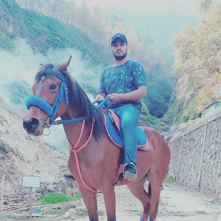 Post 2 by Ali on Instagram (carousel)